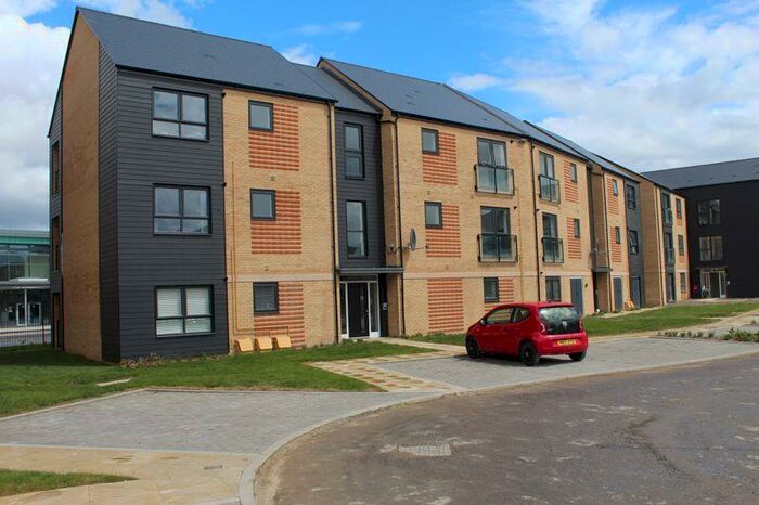 1 Bedroom Flat To Rent In First Floor Brand New Apartment, OX12