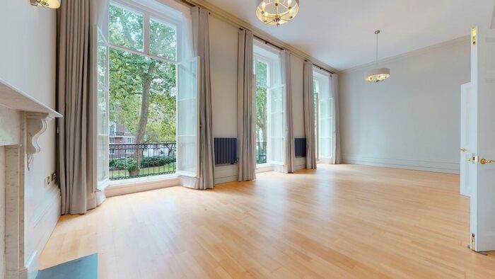 2 Bedroom Flat To Rent In Bryanston Square, London, W1H