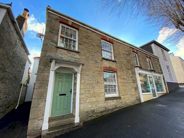 3 Bedroom Property To Rent In Killigrew Street, Falmouth, TR11