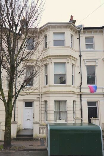 1 Bedroom Flat To Rent In Buckingham Road, Brighton, BN1
