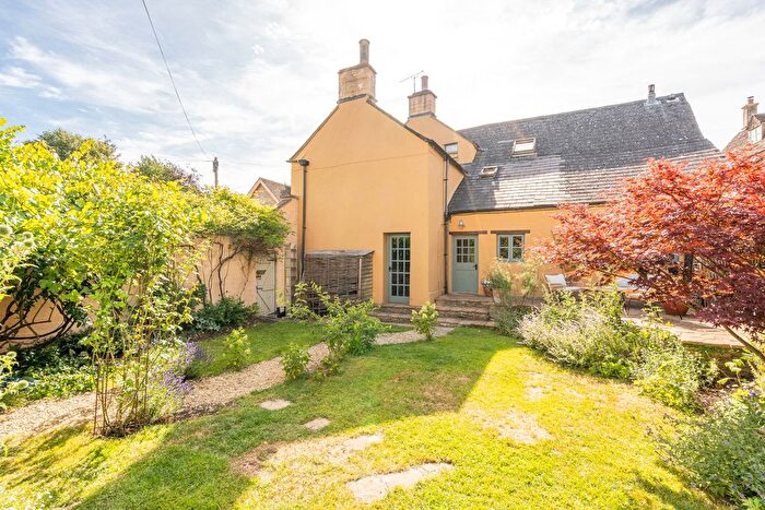 4 Bedroom Detached House For Sale In The Street, Didmarton, GL9
