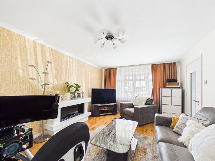 4 Bedroom Detached House For Sale In Francis Place, Longwell Green, Bristol, BS30