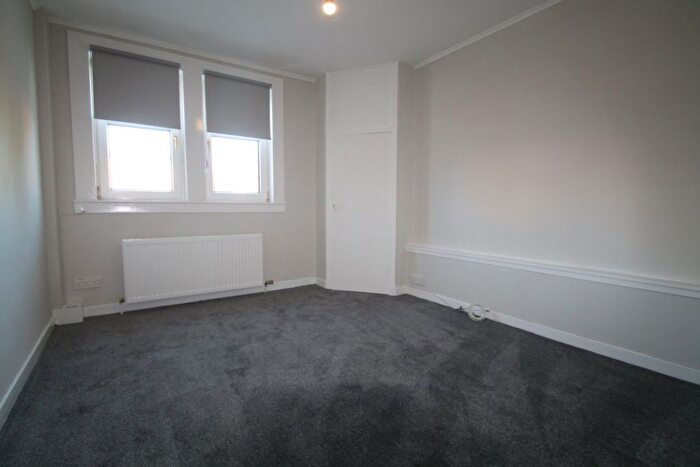 3 Bedroom Flat To Rent In Sandeman Street, Dundee, DD3