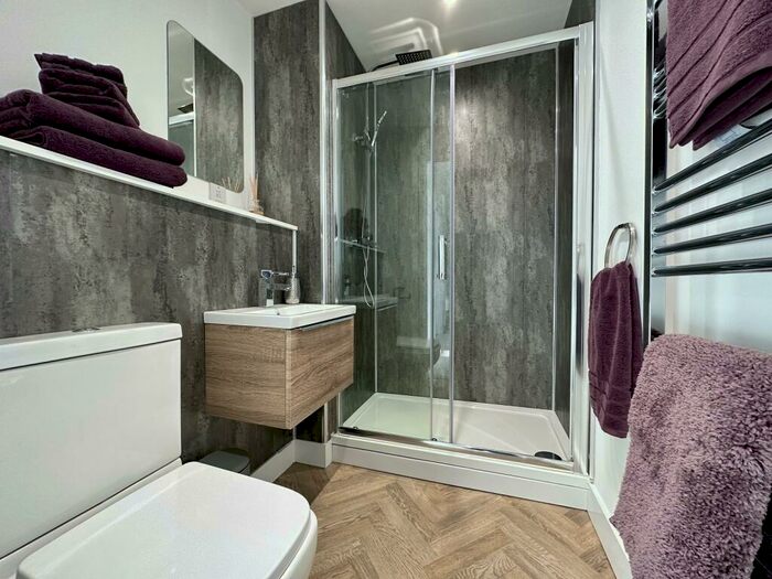 1 Bedroom Flat To Rent In Copper Box, Crosby Road North, Waterloo, Liverpool, Merseyside., L22