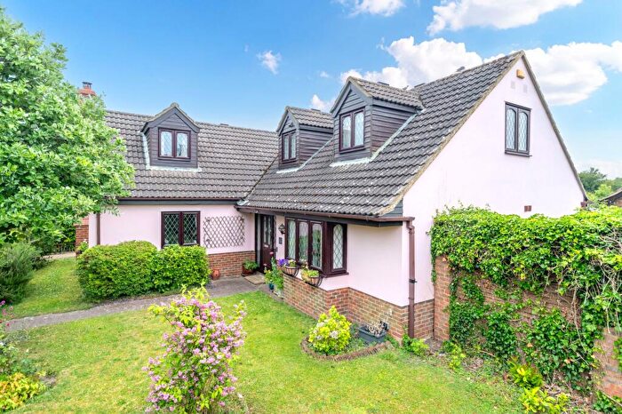 4 Bedroom Detached House For Sale In Thatcher Stanfords Close, Melbourn, SG8