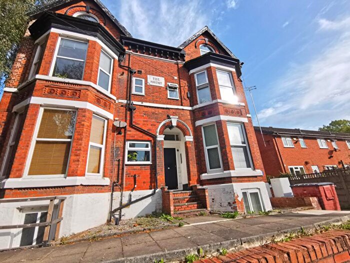 2 Bedroom Apartment To Rent In Clarendon Road, Whalley Range, M16