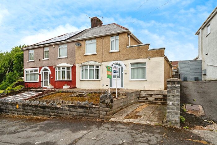 3 Bedroom Semi-Detached House For Sale In Bonymaen Road, Bonymaen, Swansea, SA1