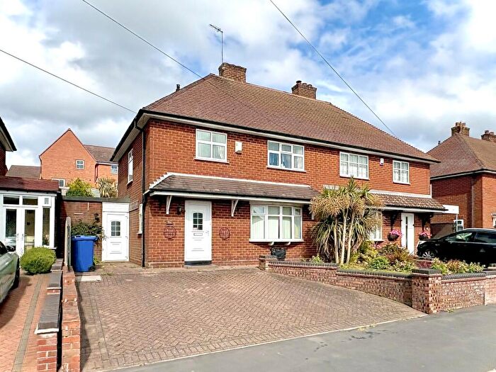3 Bedroom Semi Detached House For Sale In Stickley Lane, Lower Gornal, DY3