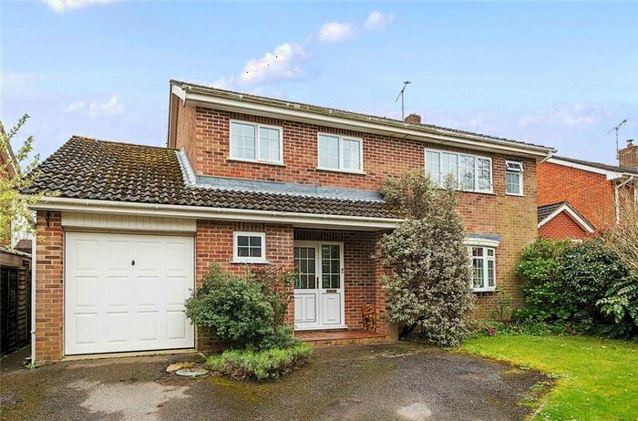 4 Bedroom Detached House For Sale In Butlers Close, Lockerley, Romsey, Hampshire, SO51