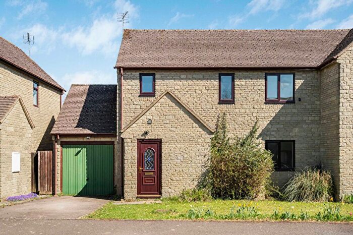 3 Bedroom House For Sale In May Tree Close, Coates, Cirencester, GL7