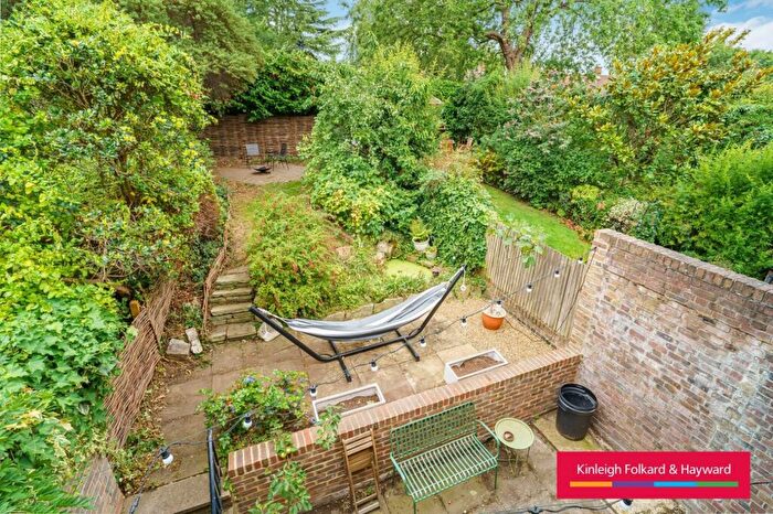 4 Bedroom House To Rent In Little Bornes, London, SE21