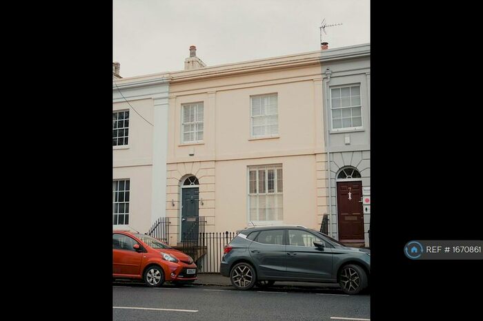 4 Bedroom Terraced House To Rent In St. Georges Terrace, Cheltenham, GL50
