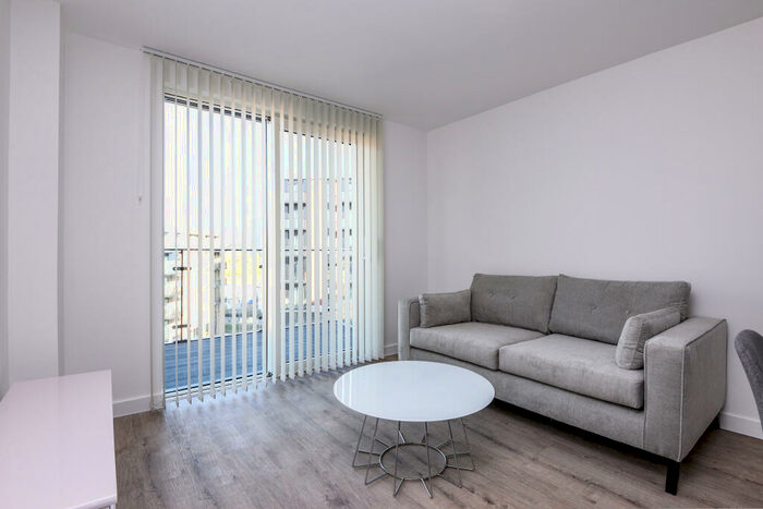 1 Bedroom Flat To Rent In Lockgate Square, Salford, M5
