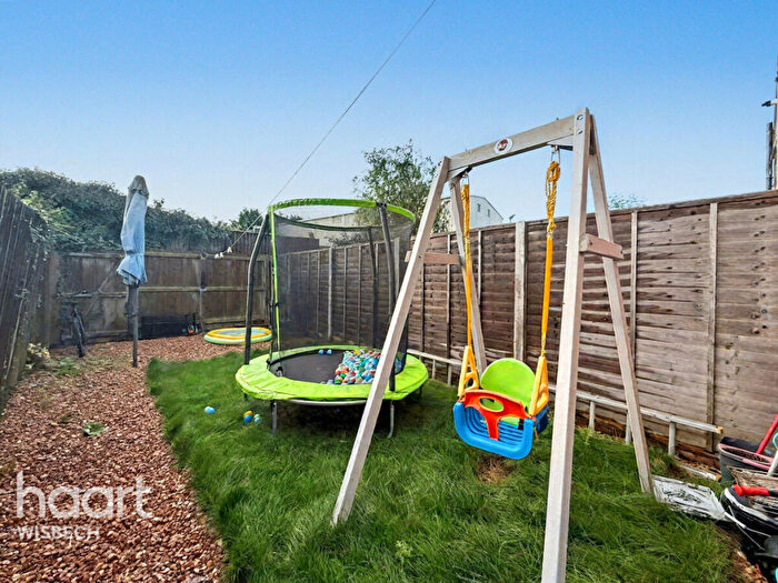 3 Bedroom Terraced House For Sale In Sybil Road, Wisbech, PE13