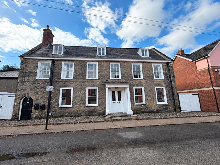 4 Bedroom House To Rent In Broad Street, Bungay, NR35