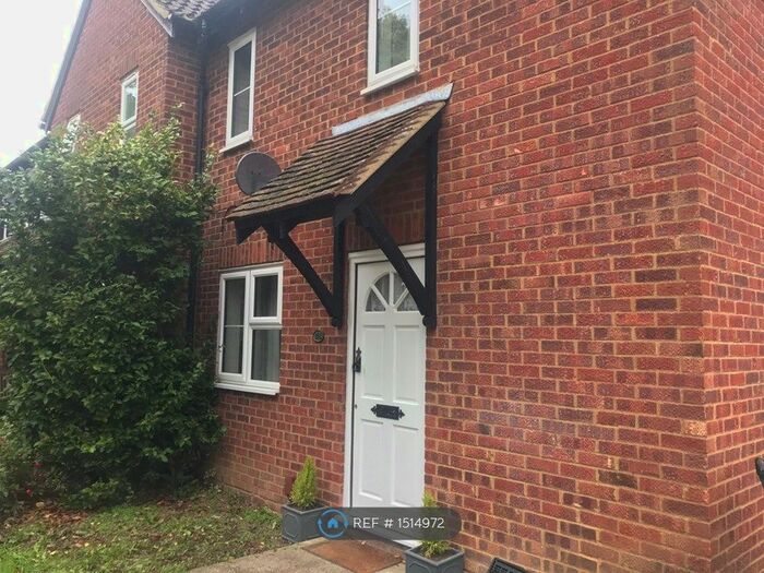 1 Bedroom End Of Terrace House To Rent In Lymington Court, Maidstone, ME15