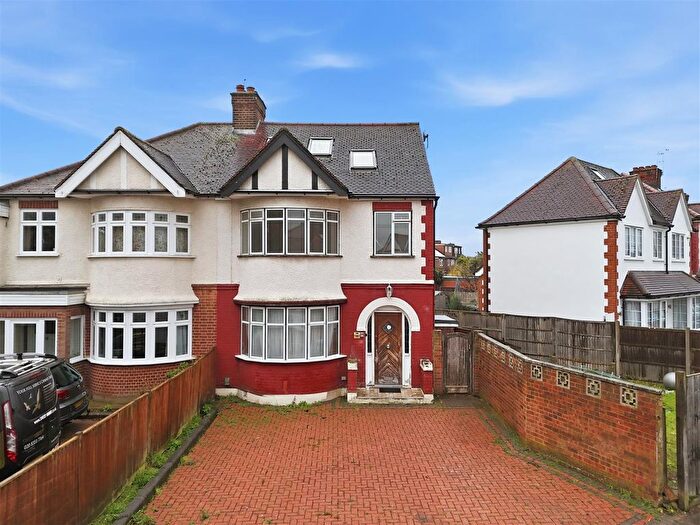 4 Bedroom Semi Detached House For Sale In Riversfield Road, Enfield, EN1