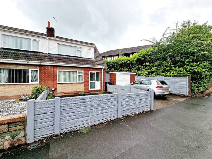 3 Bedroom Bungalow For Sale In Longridge Road, Preston, PR2