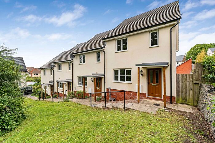 2 Bedroom End Of Terrace House For Sale In Coburg Crescent, Chudleigh, TQ13