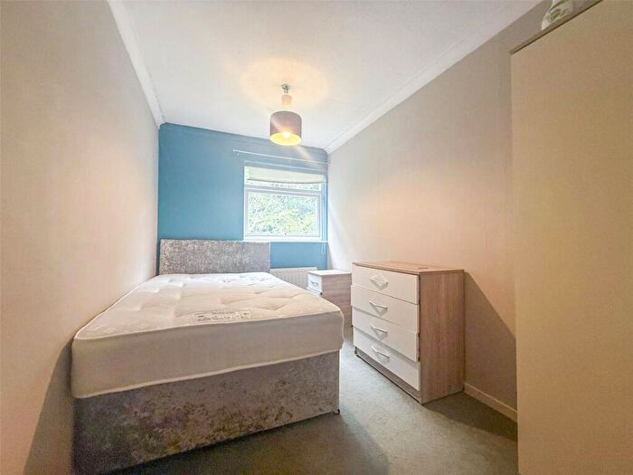 1 Bedroom House To Rent In Farnborough Close, Redditch, Worcestershire, B98
