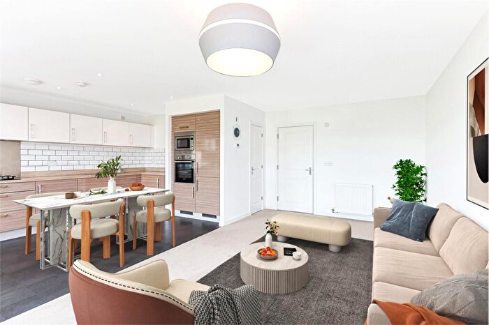 2 Bedroom Flat For Sale In Richmond Park Terrace, Glasgow, Glasgow City, G5