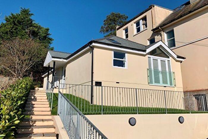 2 Bedroom Detached Bungalow To Rent In Hennapyn Road, Torquay, TQ2