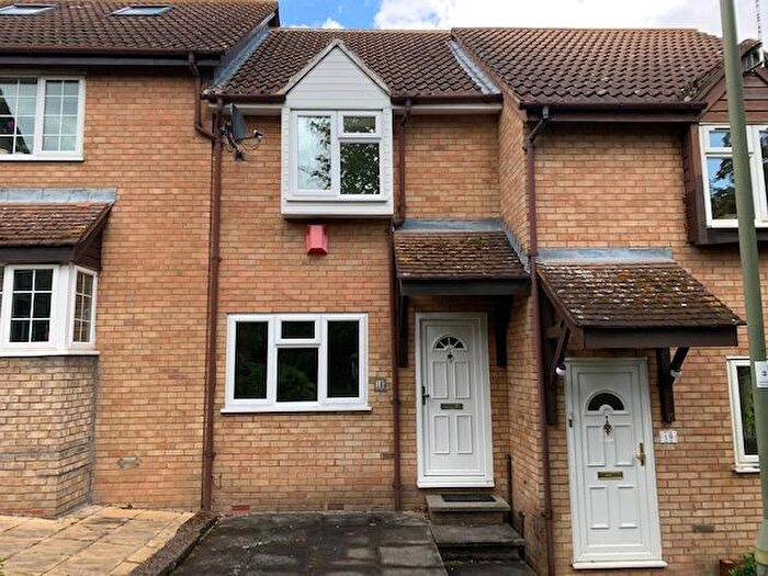 2 Bedroom House To Rent In Caldicote Green, NW9