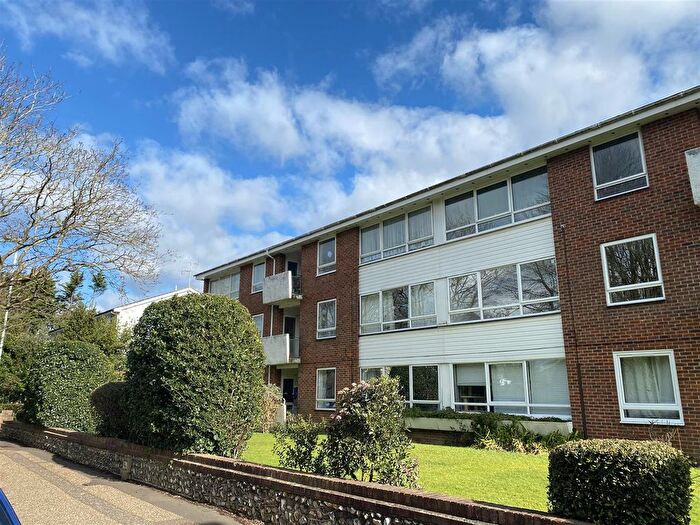 2 Bedroom Flat To Rent In St Botolphs Court, St Botolphs Road, Worthing, BN11