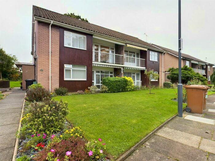 2 Bedroom Apartment To Rent In Merryfield Gardens, Stanmore, HA7