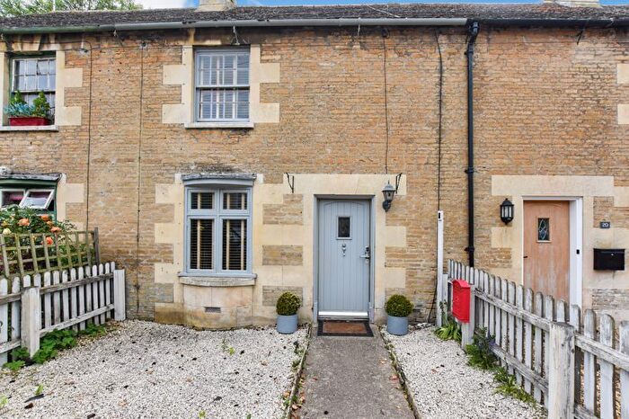 2 Bedroom Terraced House For Sale In Elton Road, Wansford, PE8