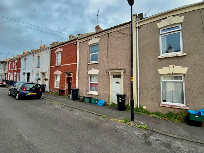 2 Bedroom Terraced House To Rent In Hanover Street, Barton Hill, Bristol, BS5