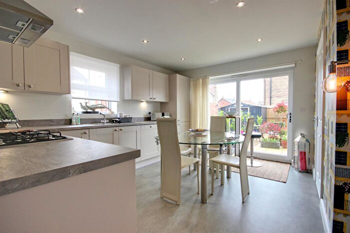 3 Bedroom Semi Detached House For Sale In Westerby Vale, Beverley, HU17