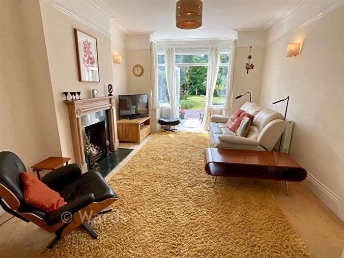 5 Bedroom Detached House For Sale In Earlsfield Road, Hythe, Kent, CT21