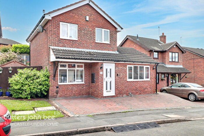3 Bedroom Detached House For Sale In Briarbank Close, Stoke-on-trent, ST4