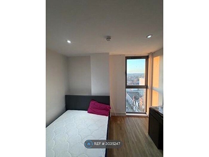 2 Bedroom Flat To Rent In Central Apartments, Wembley, HA9