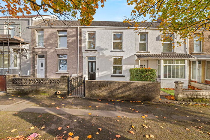 2 Bedroom Terraced House For Sale In Station Road, Fforestfach, Swansea, SA5