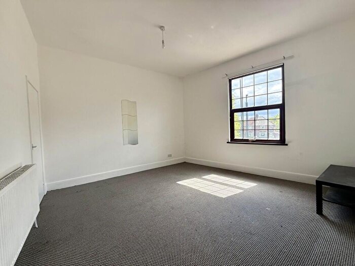 1 Bedroom Flat To Rent In Bridge Street, Swinton, S64
