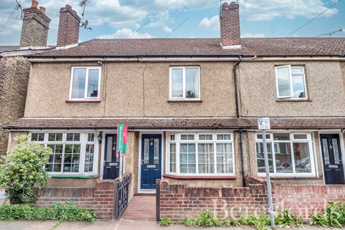 2 Bedroom Terraced House For Sale In Victoria Crescent, Chelmsford, CM1