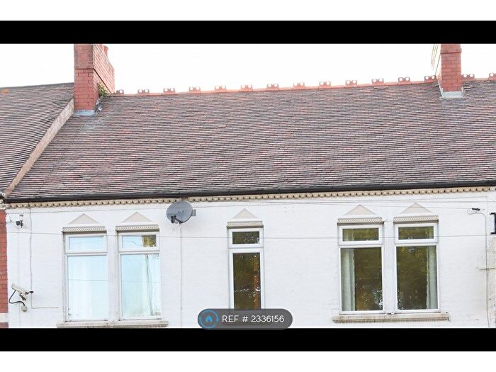 2 Bedroom Flat To Rent In Church Road, Hartshill, Nuneaton, CV10