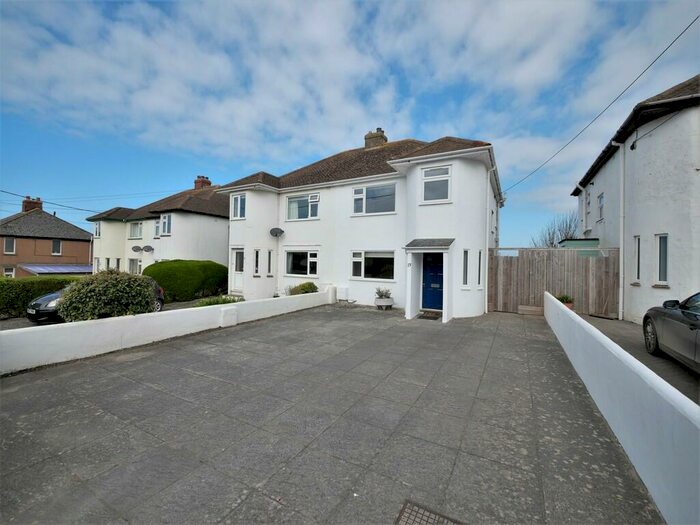 3 Bedroom Semi-Detached House To Rent In Broadclose Hill, Bude, EX23