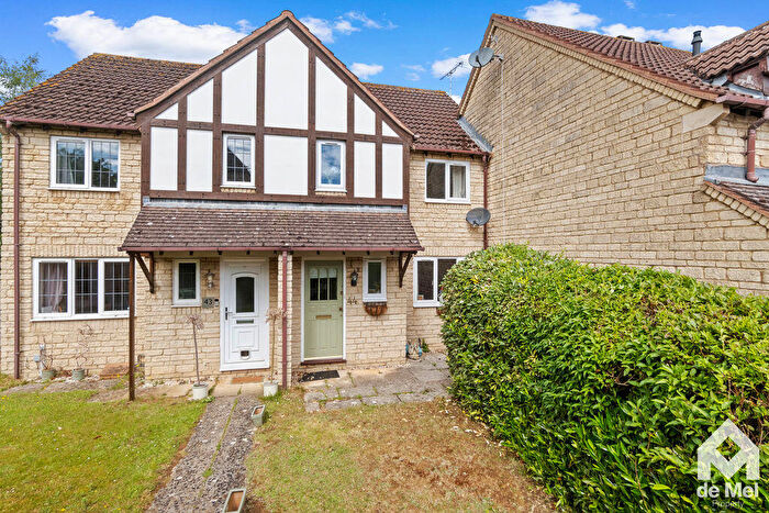 3 Bedroom Terraced House For Sale In Ashlea Meadow, Bishops Cleeve, Cheltenham, GL52