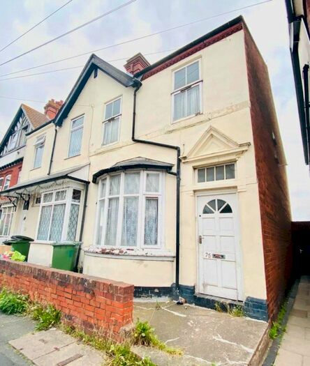 3 Bedroom End Of Terrace House To Rent In New Road, Dudley DY2