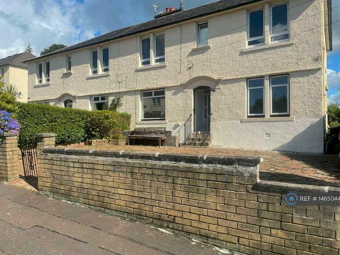 2 Bedroom Flat To Rent In Oldhall Drive, Kilmacolm, PA13