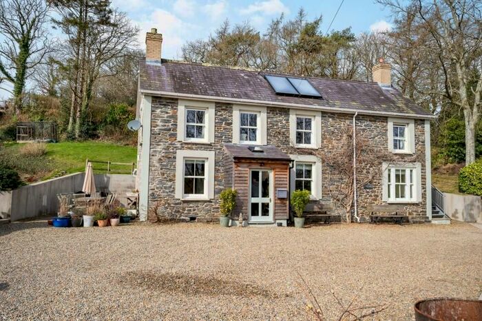 4 Bedroom Farmhouse For Sale In Pengraig, Rhydlewis, Llandysul, Ceredigion, SA44