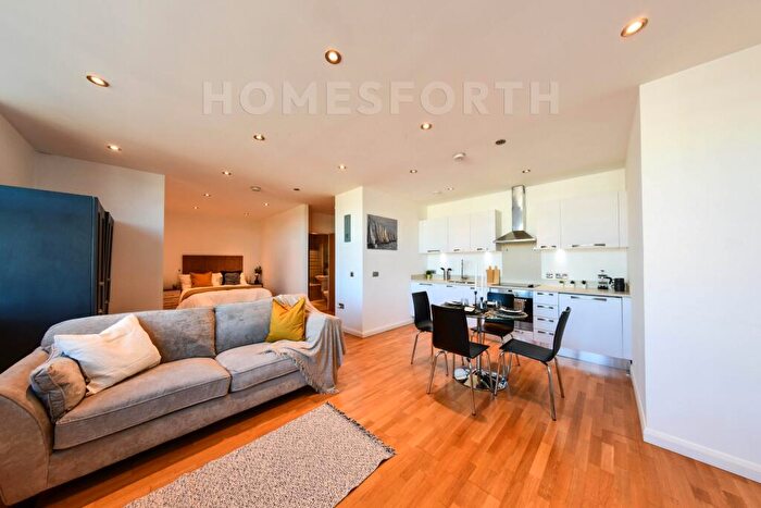 Studio To Rent In Bovis House, Northolt Road, Harrow, HA2