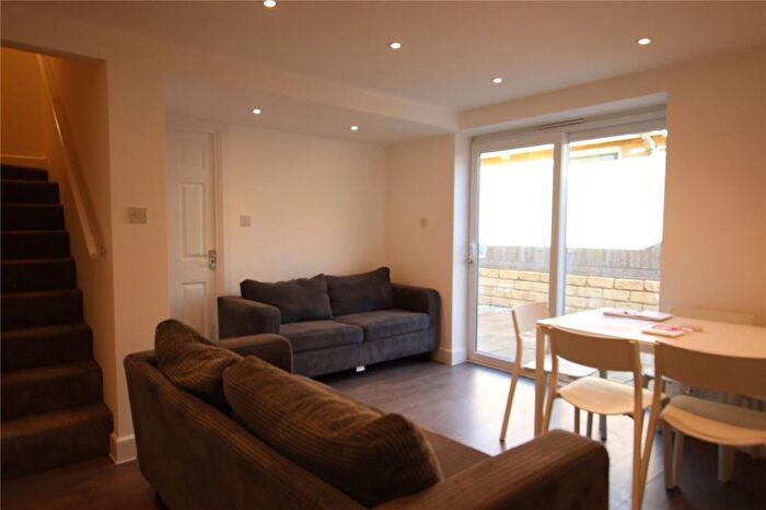 8 Bedroom Detached House To Rent In Whiteway Road, Bath, Somerset, BA2