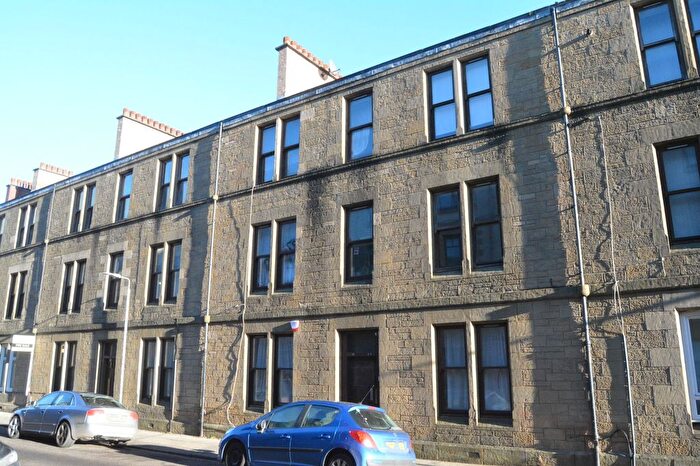 2 Bedroom Flat For Sale In Victoria Road, Falkirk, FK2