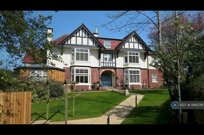 1 Bedroom Flat To Rent In Barnfield House, Exeter, EX1