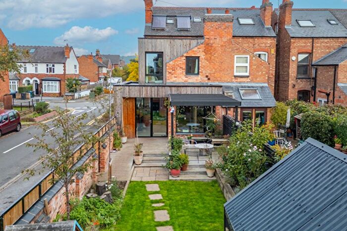 4 Bedroom Semi-detached House For Sale In Trent Boulevard, West Bridgford, NG2