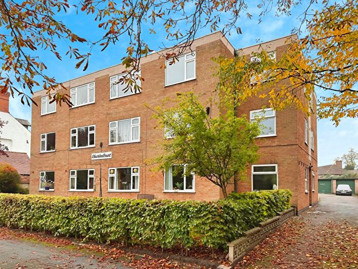 1 Bedroom Flat For Sale In Knighton Drive, Leicester, LE2